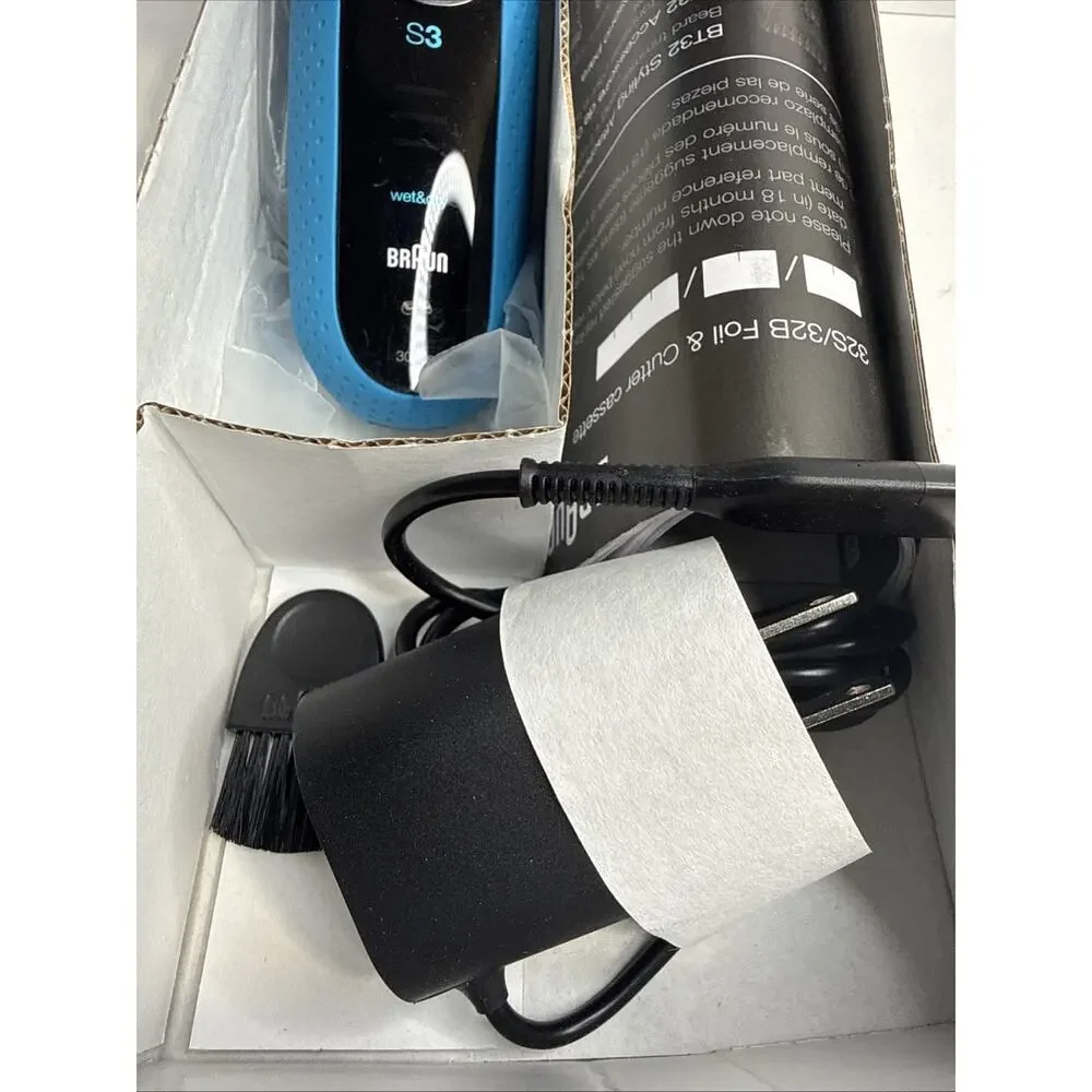 Braun Series 3 Proskin 3040s Wet & Dry Electric Shaver
